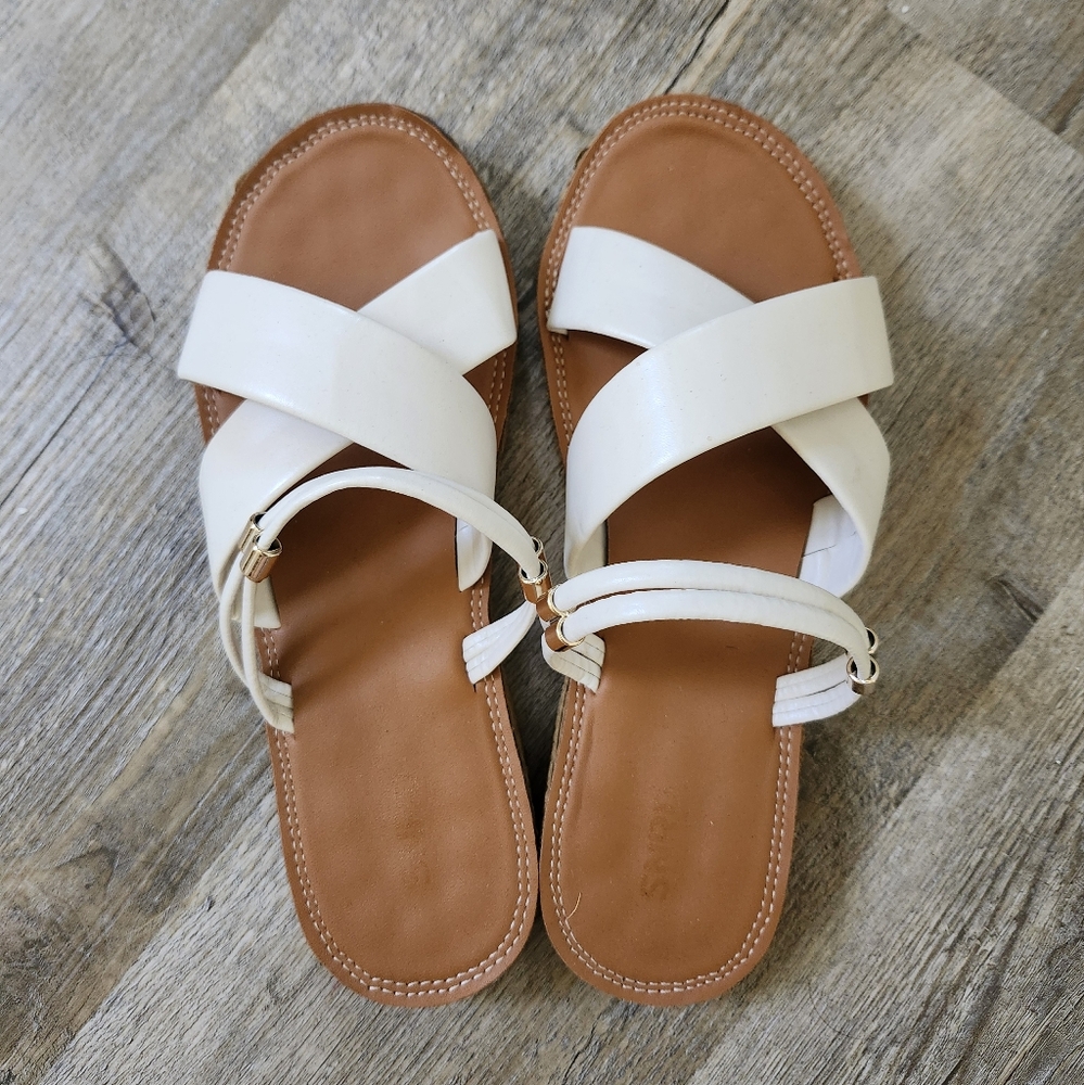 Natural & White sandals